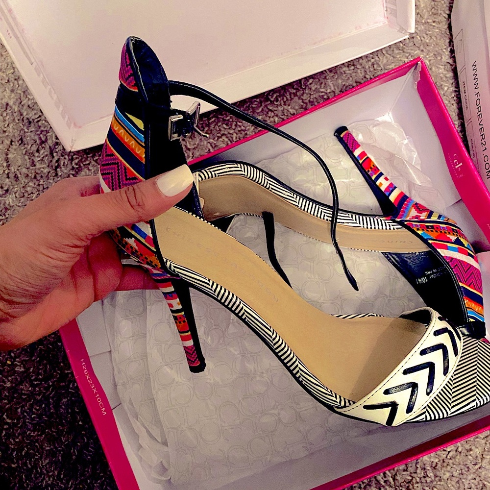 Bright and vibrant heels from Chinese Laundry!